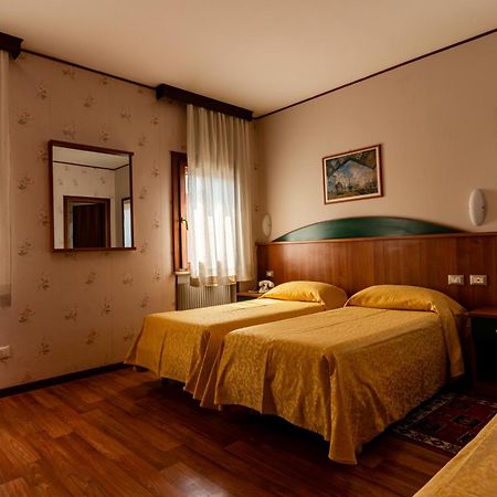 Locanda Da Renzo Treviso Exterior foto